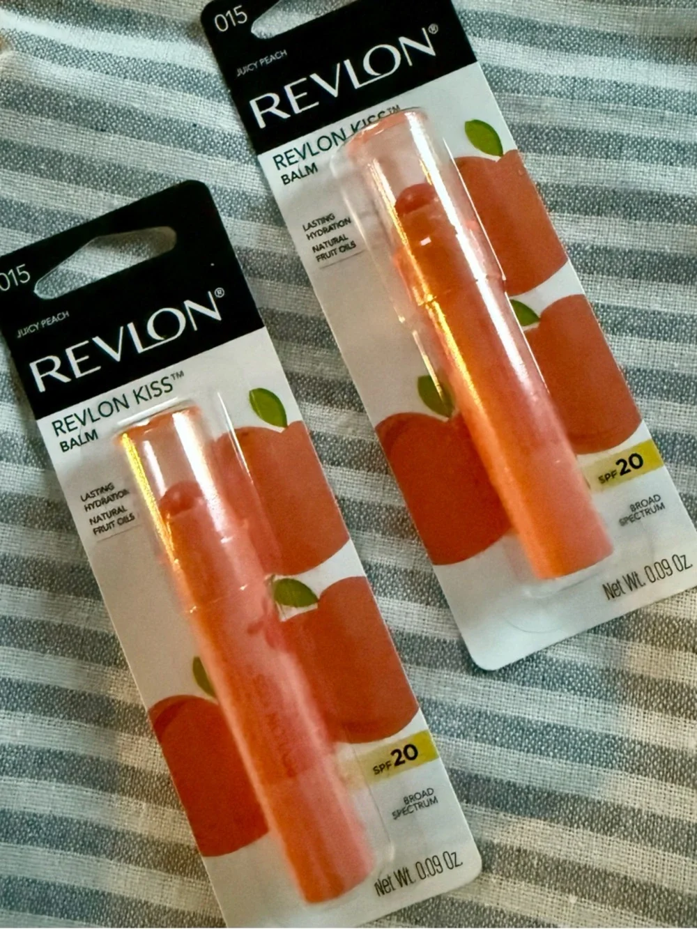 Revlon Juicy Peach Tinted Lip Balm - Peach Orange Glow